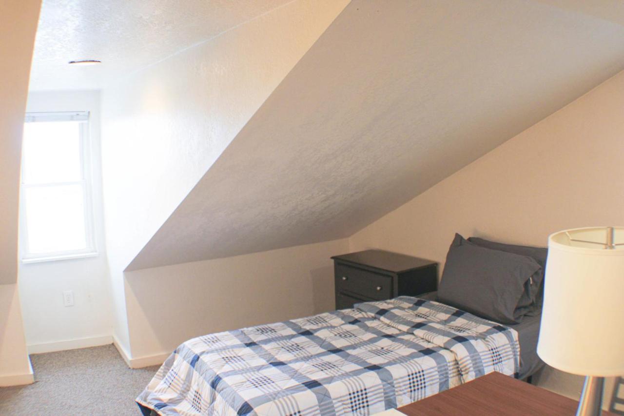 Urban Oasis - 3Br 2Ba - City View- Private Parking Pittsburgh Exterior foto